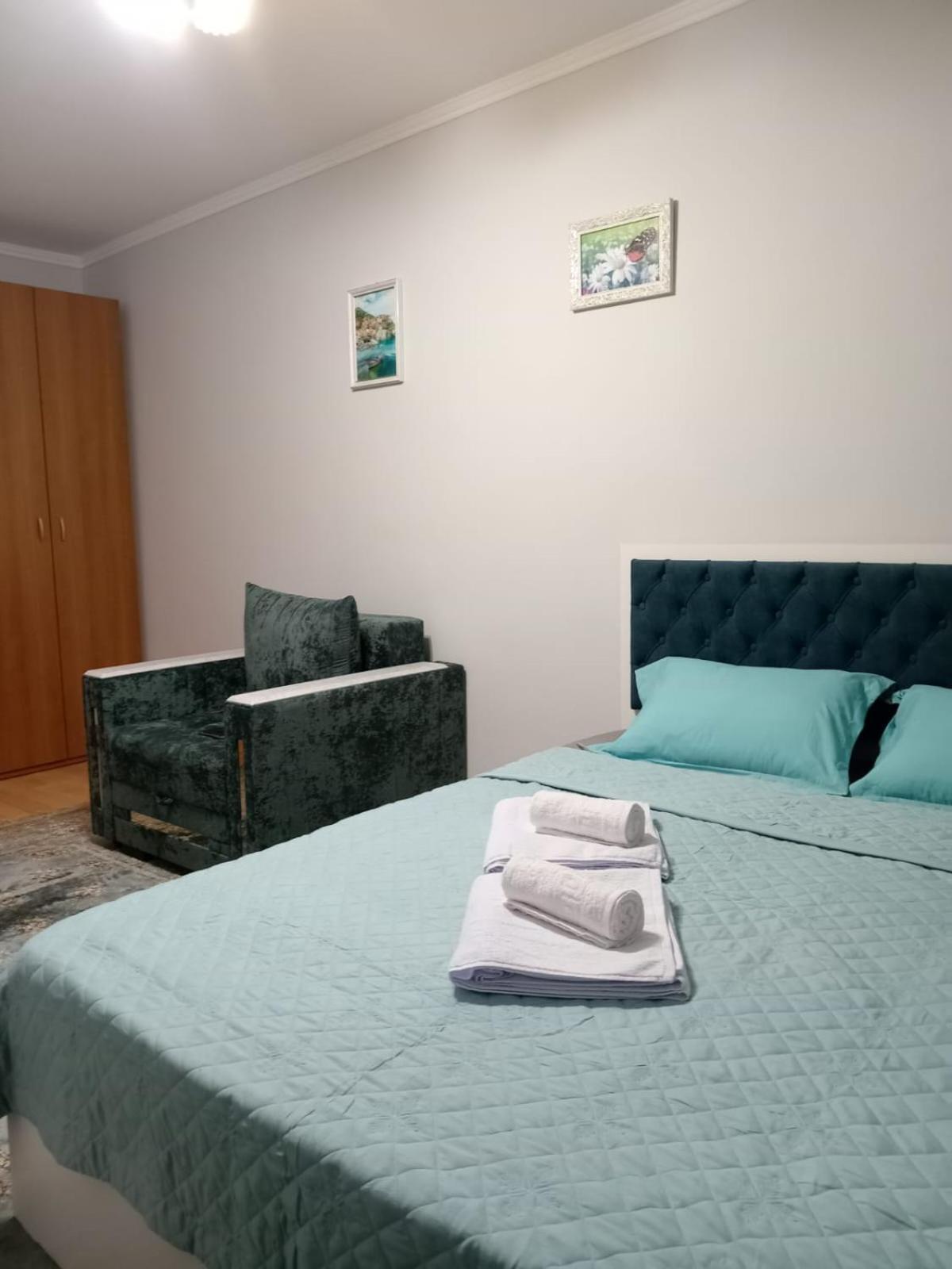 Cosy flat in the city center Taldykol Esterno foto